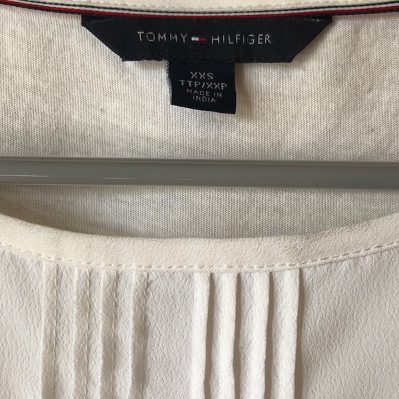 Ruffled-Short Sleeve Top - Picture 2 of 3